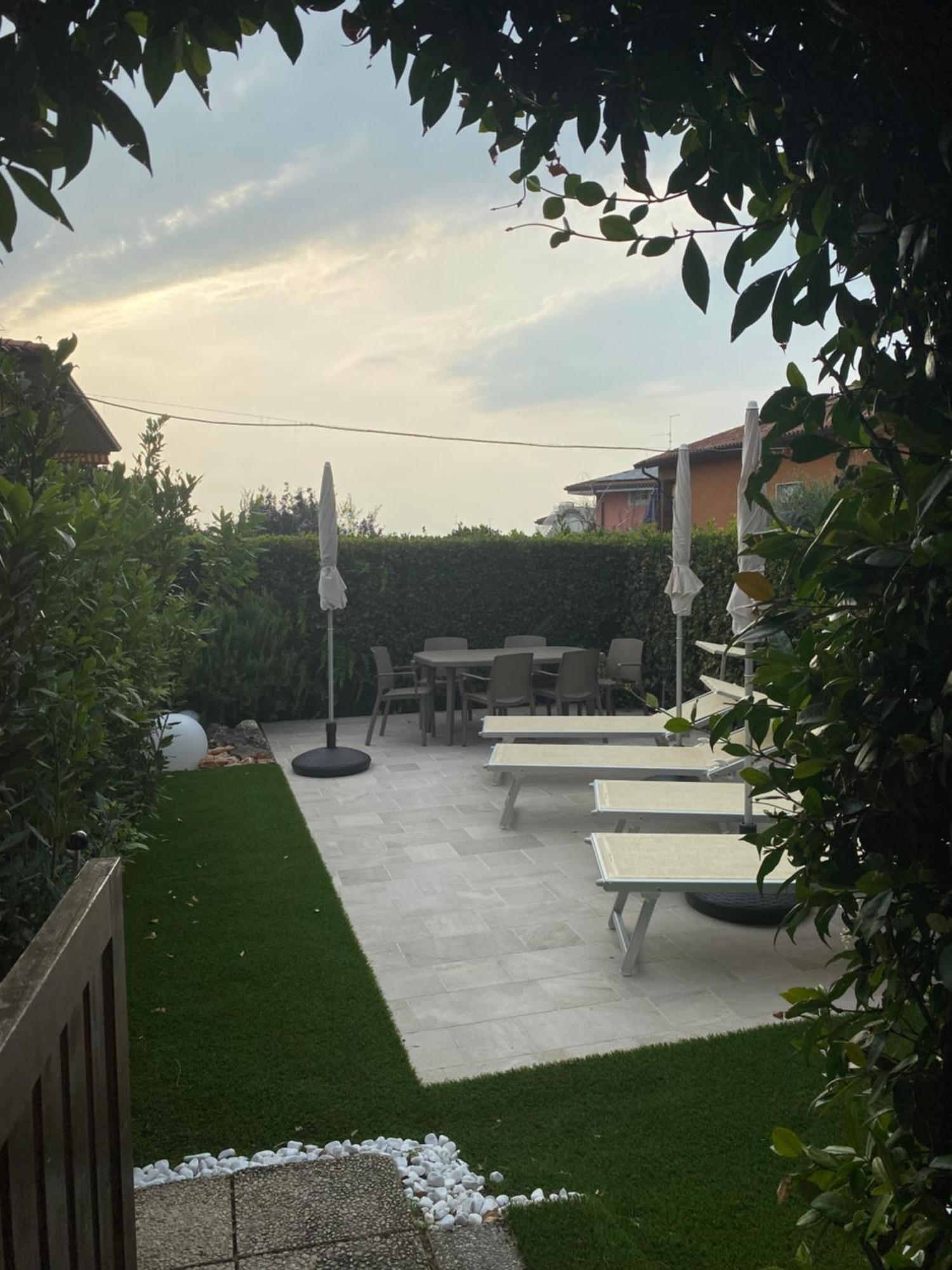 Appartamenti Hera Lazise Exteriér fotografie