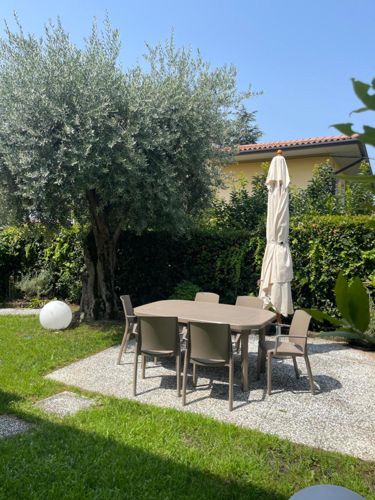 Appartamenti Hera Lazise Exteriér fotografie