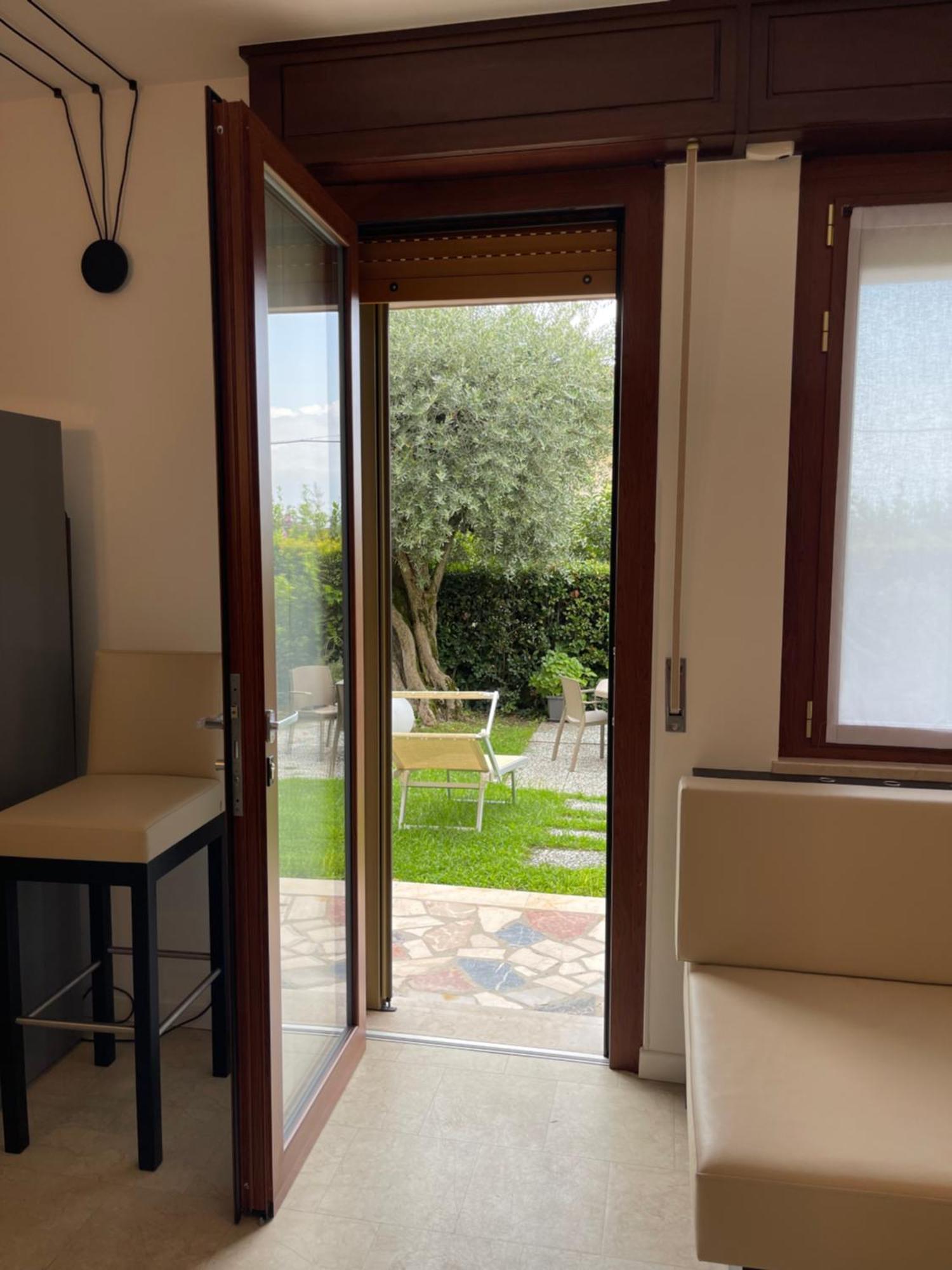 Appartamenti Hera Lazise Exteriér fotografie